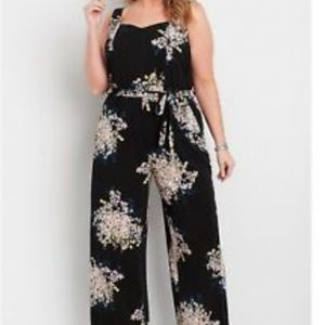 Maurice black floral jumper size 2 NWT